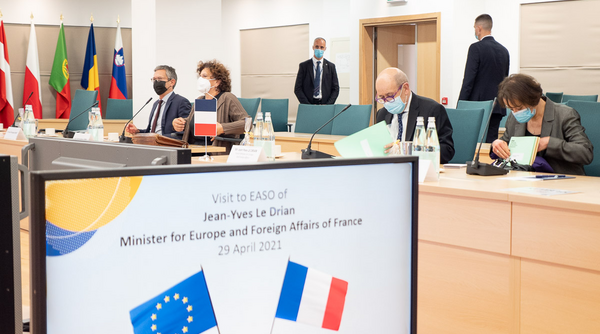 Image for French Minister for Europe and Foreign Affairs visits EASO