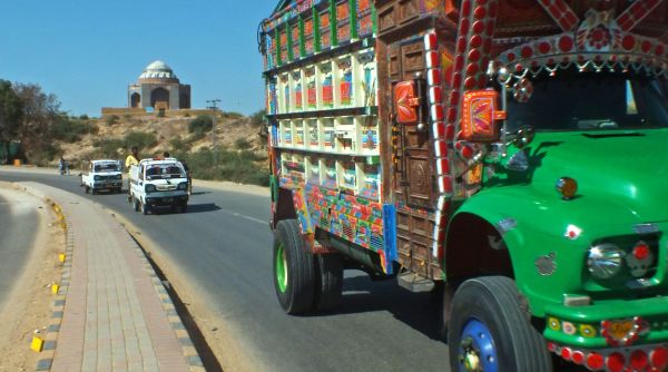 COI Report - Pakistan: Country Focus