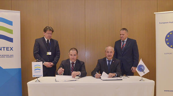 Image for Joint EASO-Frontex Management Board session held in Malta