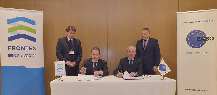 Image for Joint EASO-Frontex Management Board session held in Malta