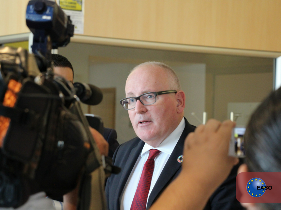 Image for First Vice-President of the European Commission Frans Timmermans visits EASO