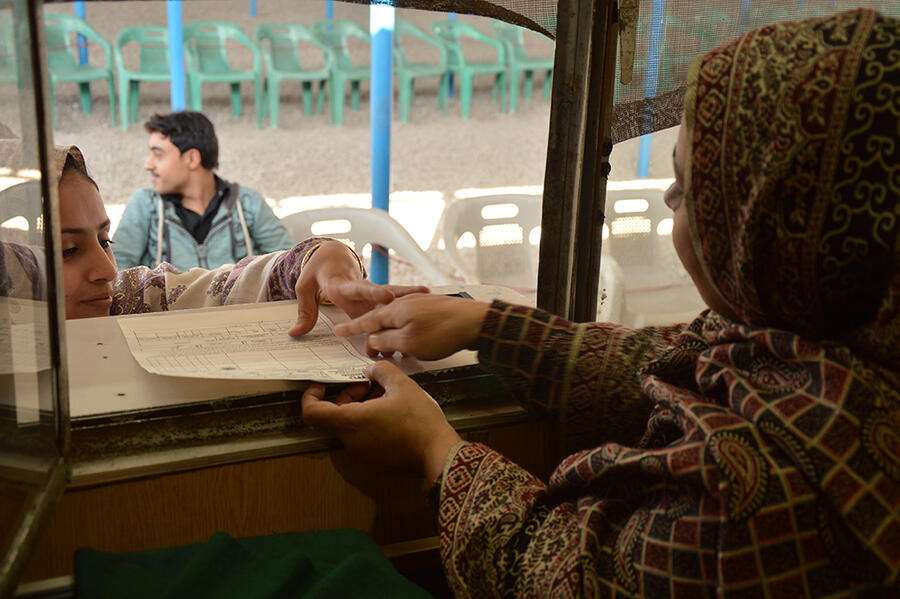 Image for EASO publishes a COI report on the situation of Afghan refugees in Pakistan